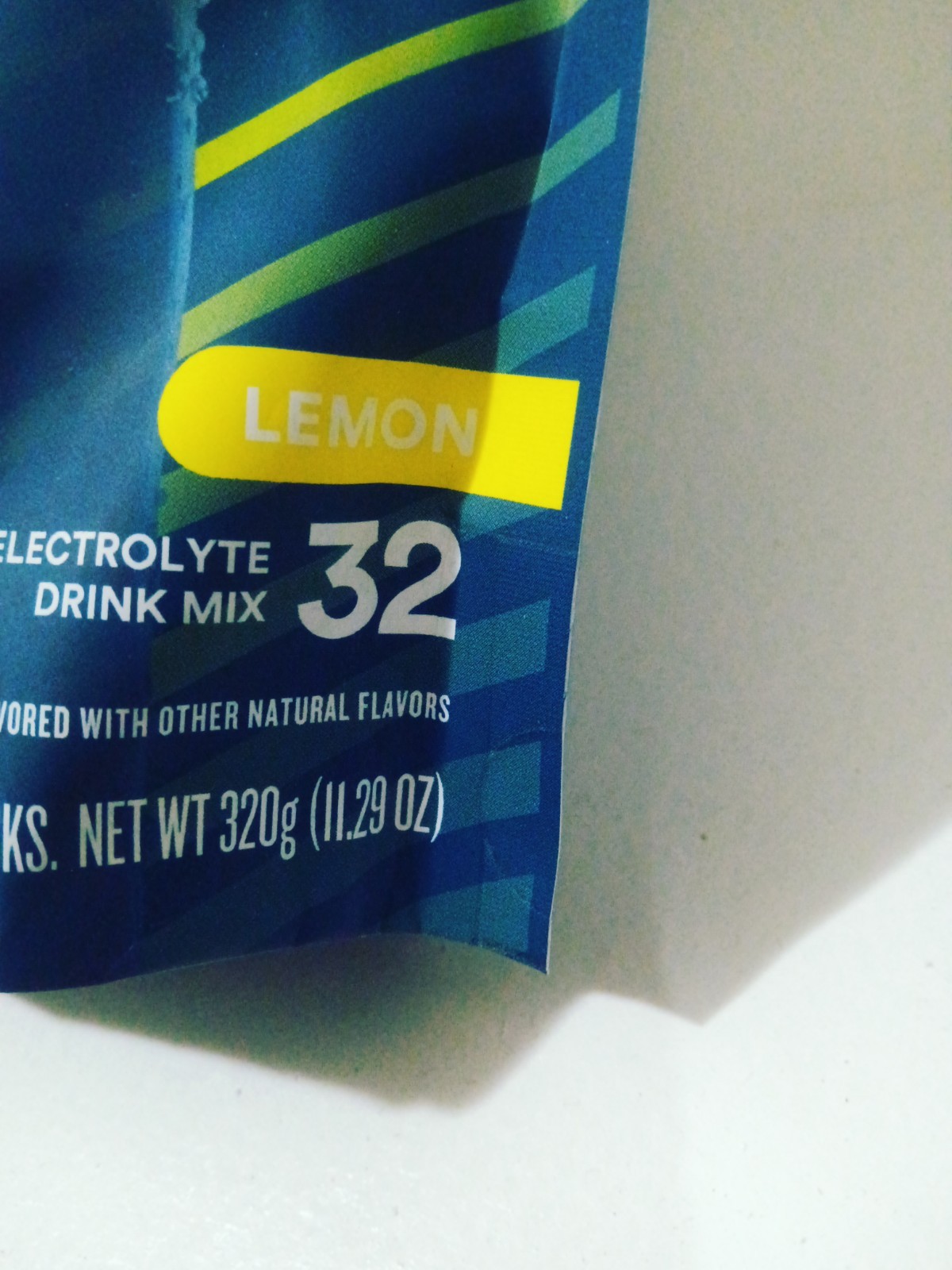 DripDrop Hydration Packets – Lemon – Single Serve Electrolytes 32 Count