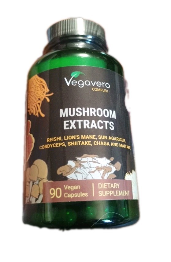 Vegavero Organic Mushroom Extracts Supplement 90Capsule Exp 1/28