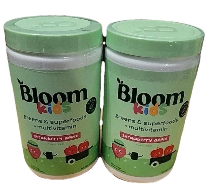 2 Bloom Kids Greens Superfoods Multivitamin Powder •Strawberry Apple Exp: 6/2026