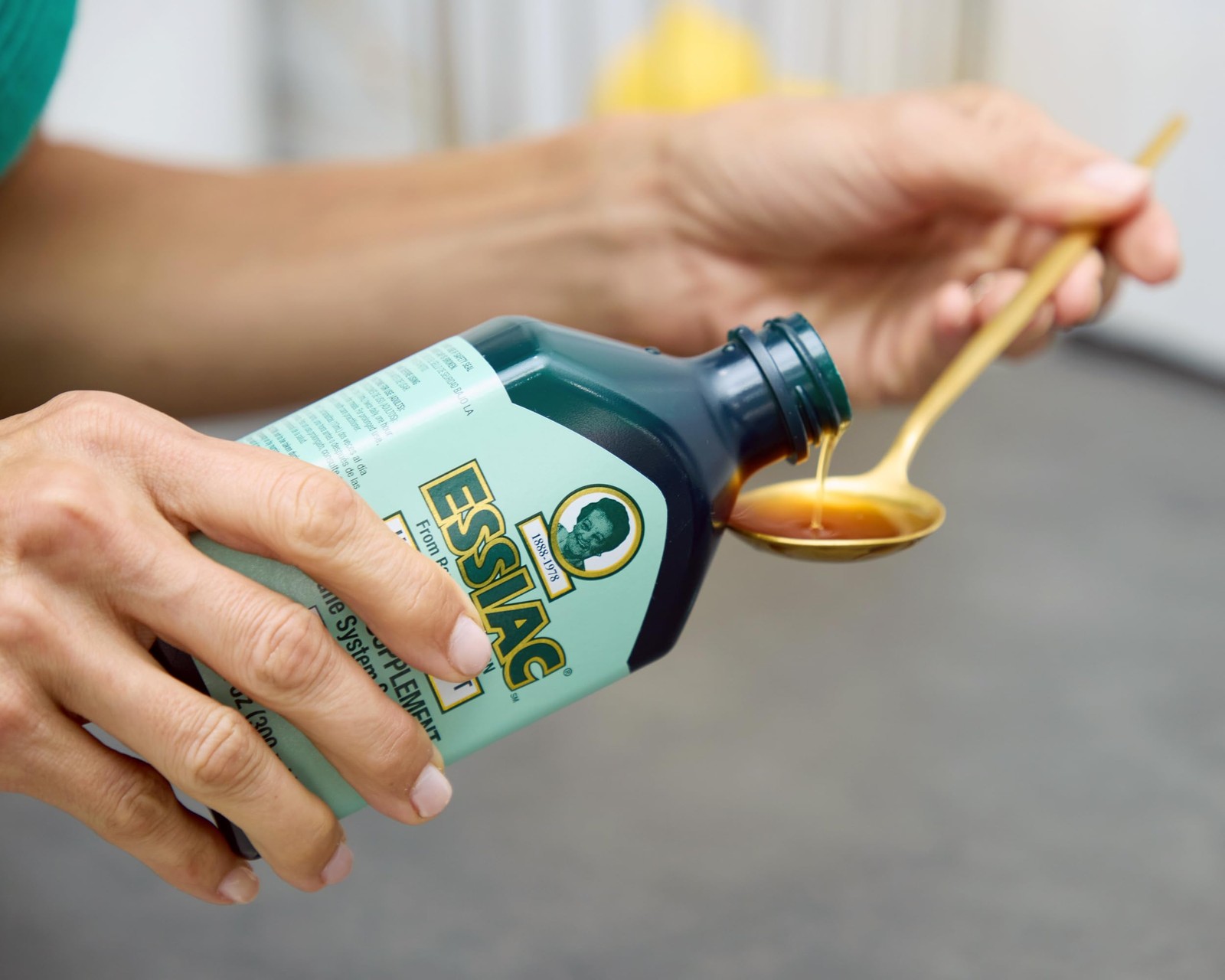 Essiac Original Herbal Liquid Extract – 10.14 fl oz 1 Count (Pack of 1)